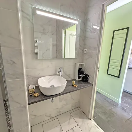 Promenade - Suffren Apartmán