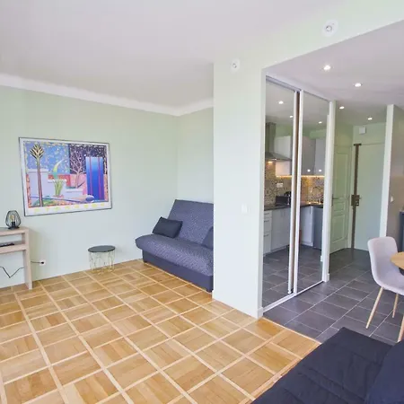 Apartment Promenade - Suffren *