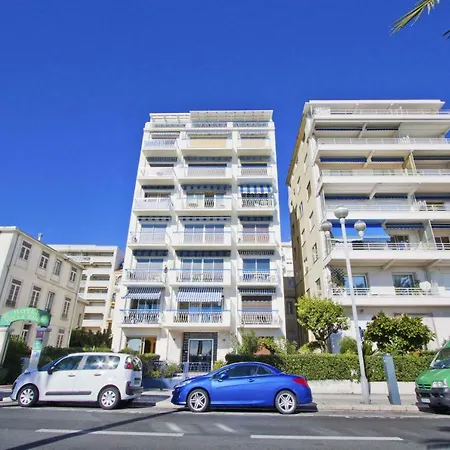 Apartment Promenade - Suffren *